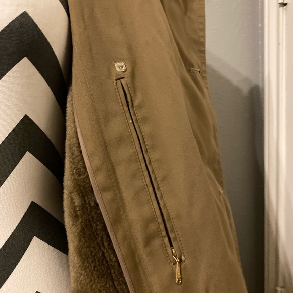 Trench Coat size 42 regular from Misty Harbor - Picture 7 of 10